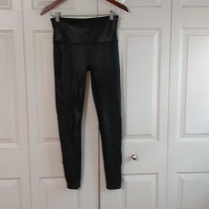 SPANX Faux leather leggings size Large